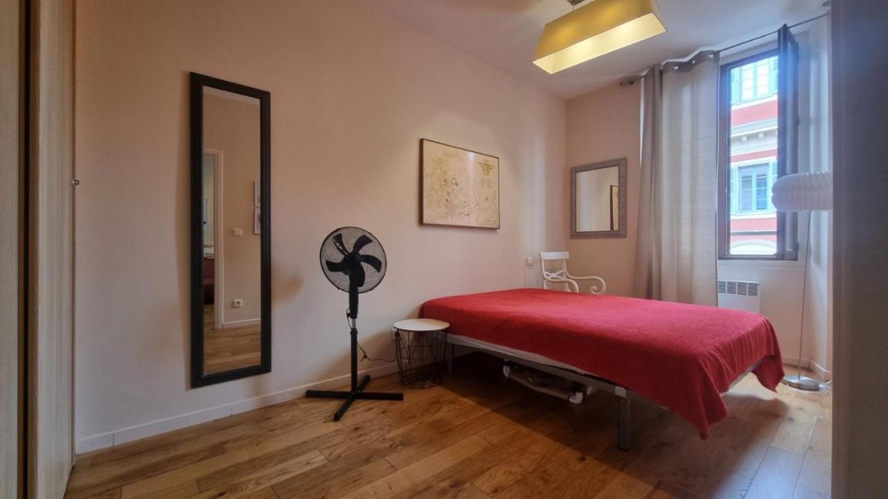 Appartement En Plein Coeur De Vieille Nice Eksteriør bilde