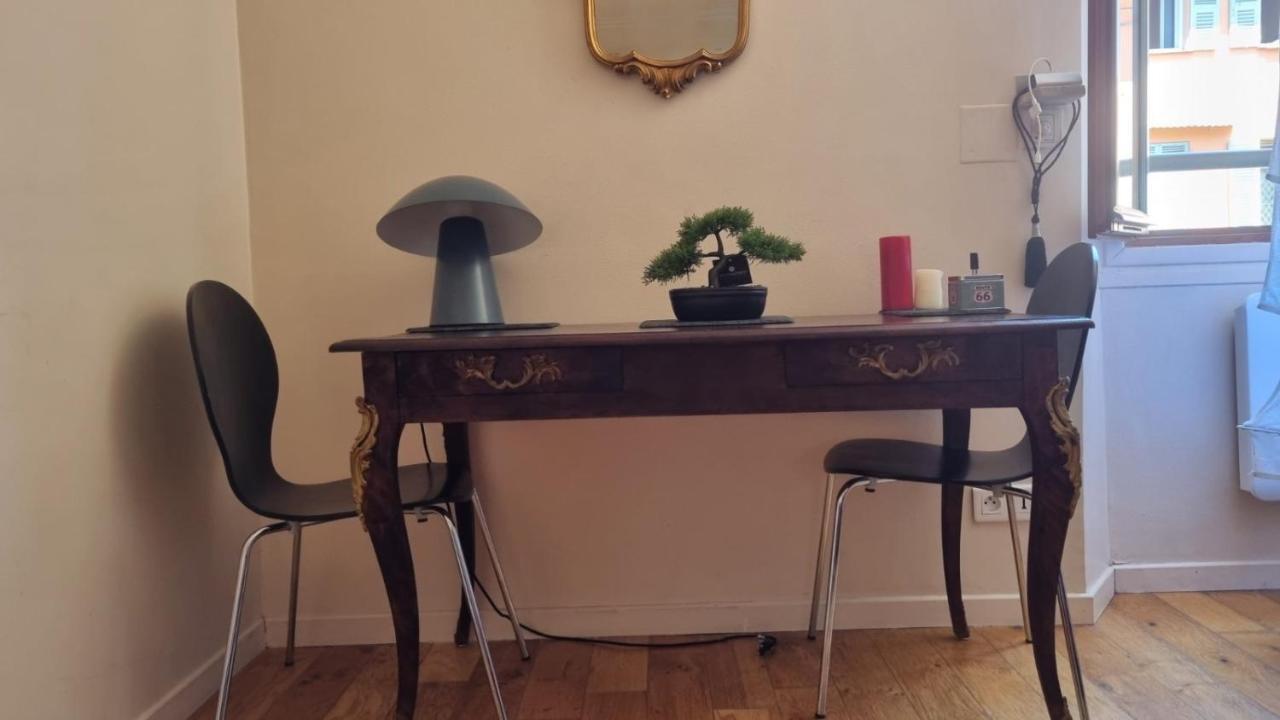 Appartement En Plein Coeur De Vieille Nice Eksteriør bilde